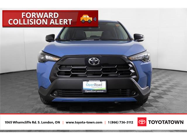 2026 Toyota Corolla Cross LE (Stk: L0025) in London - Image 2 of 27
