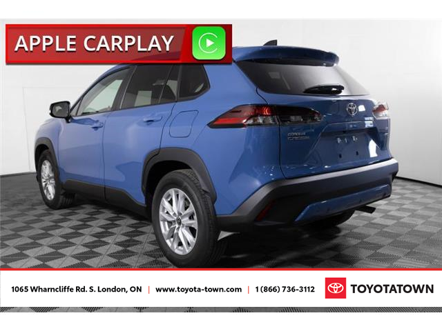 2026 Toyota Corolla Cross LE (Stk: L0025) in London - Image 4 of 27