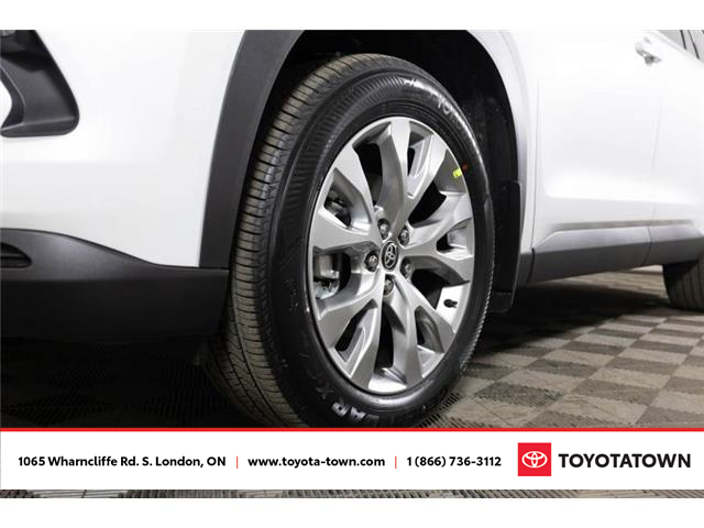 2026 Toyota Grand Highlander Hybrid Limited (Stk: L0072) in London - Image 13 of 38