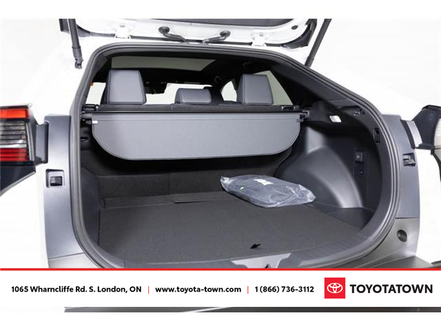 2026 Toyota bZ Limited (Stk: L0102) in London - Image 8 of 35