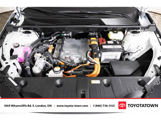 2026 Toyota bZ Limited (Stk: L0102) in London - Image 12 of 35