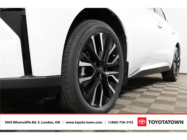 2026 Toyota bZ Limited (Stk: L0102) in London - Image 13 of 35