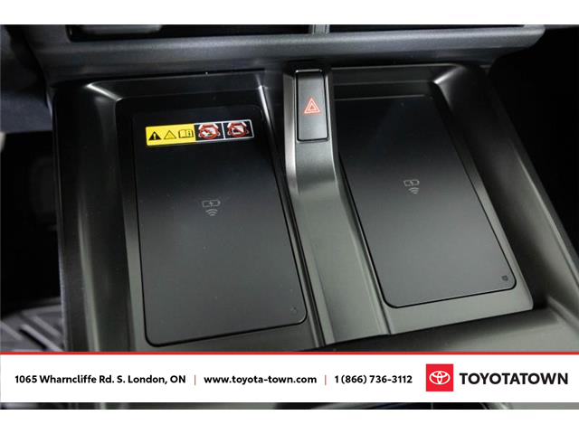 2026 Toyota bZ Limited (Stk: L0102) in London - Image 32 of 35