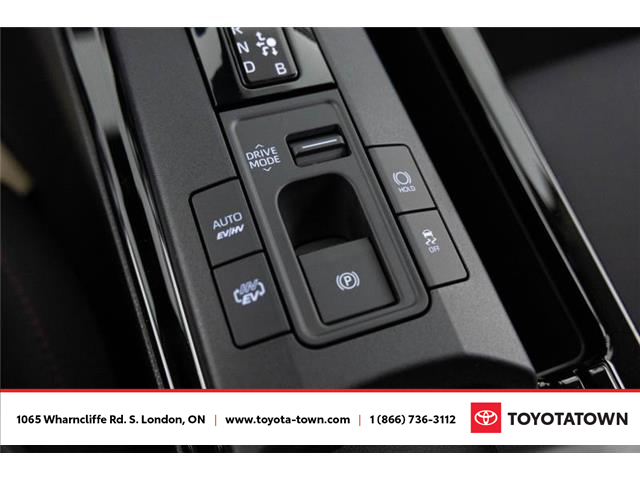 2026 Toyota Prius Plug-In Hybrid SE (Stk: L0108) in London - Image 27 of 28