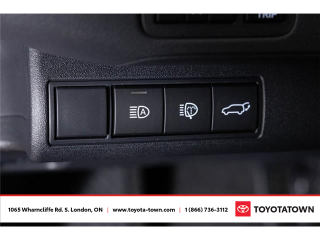 2026 Toyota bZ XLE (Stk: L0100) in London - Image 16 of 33