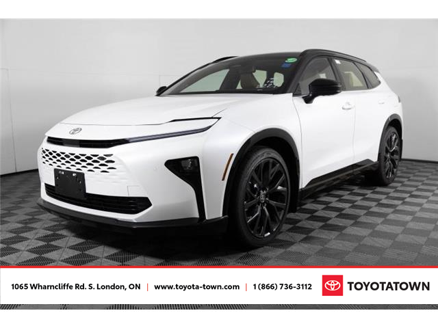 2025 Toyota Crown Signia Limited (Stk: K1576) in London - Image 1 of 35