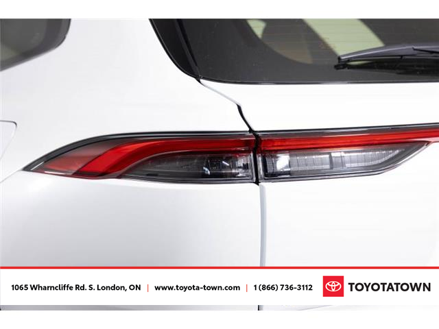 2025 Toyota Crown Signia Limited (Stk: K1576) in London - Image 7 of 35
