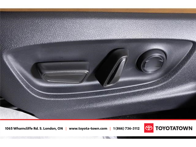 2025 Toyota Crown Signia Limited (Stk: K1576) in London - Image 15 of 35