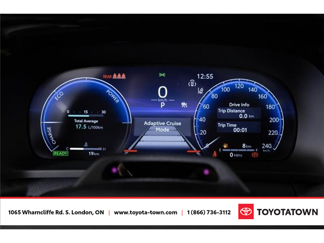 2025 Toyota Crown Signia Limited (Stk: K1576) in London - Image 23 of 35