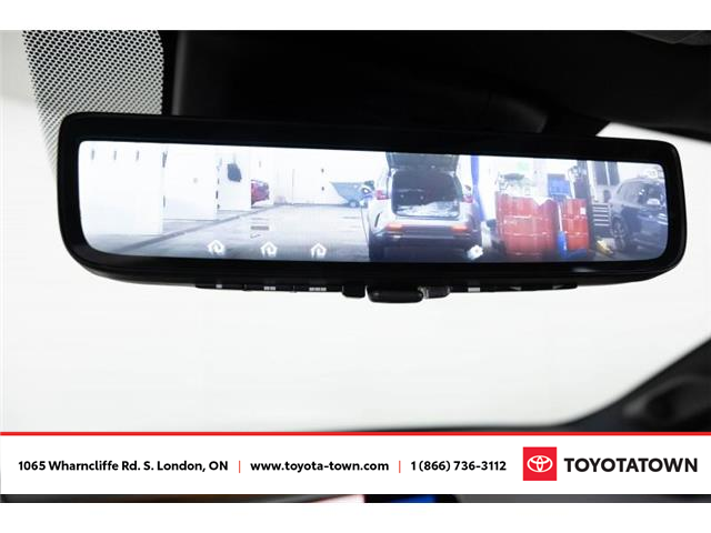 2025 Toyota Crown Signia Limited (Stk: K1576) in London - Image 26 of 35