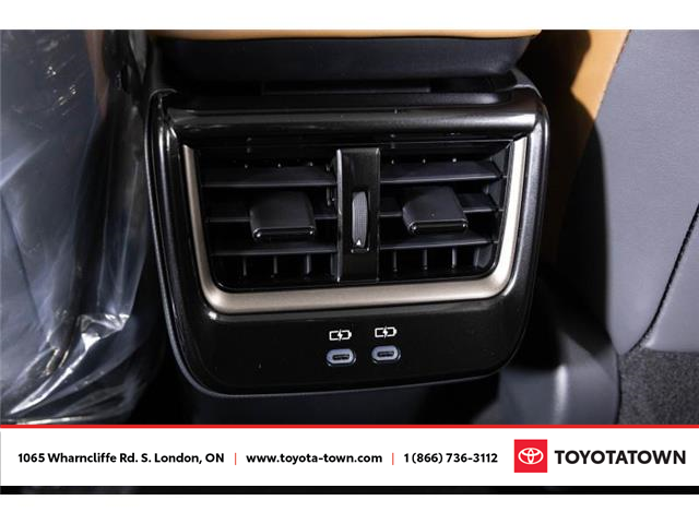 2025 Toyota Crown Signia Limited (Stk: K1576) in London - Image 35 of 35