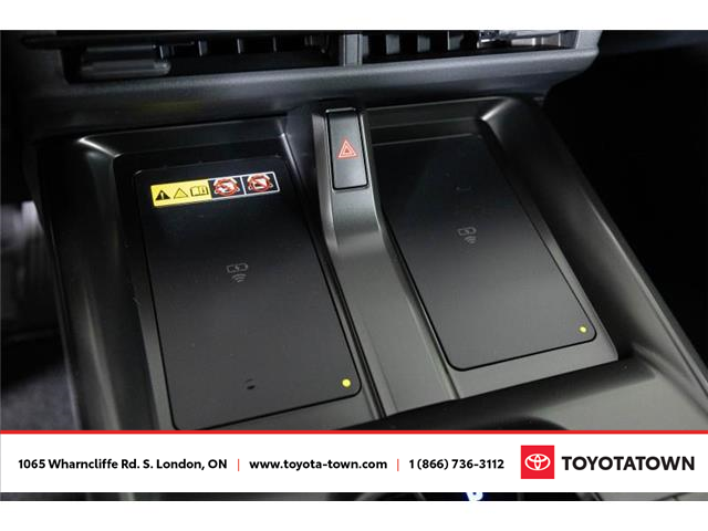 2026 Toyota bZ XLE (Stk: L0114) in London - Image 30 of 33