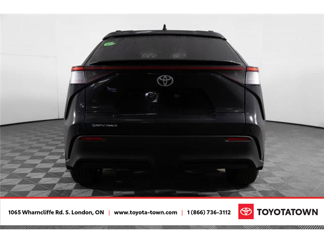 2026 Toyota bZ XLE (Stk: L0122) in London - Image 5 of 32