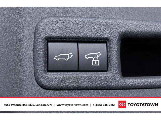 2026 Toyota bZ XLE (Stk: L0122) in London - Image 9 of 32