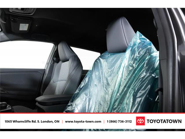 2026 Toyota bZ XLE (Stk: L0122) in London - Image 17 of 32