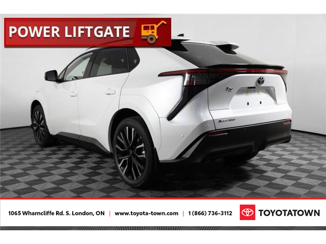 2026 Toyota bZ Limited (Stk: L0102) in London - Image 4 of 35