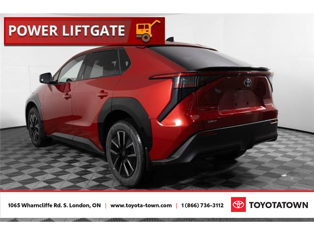 2026 Toyota bZ XLE (Stk: L0115) in London - Image 4 of 33