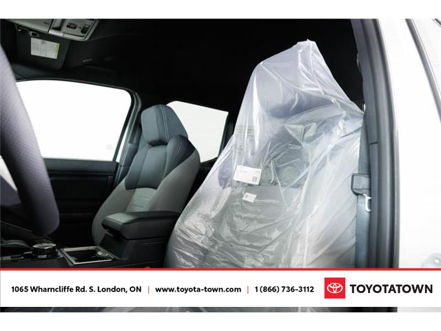 2026 Toyota Tacoma Base (Stk: L0196) in London - Image 14 of 31