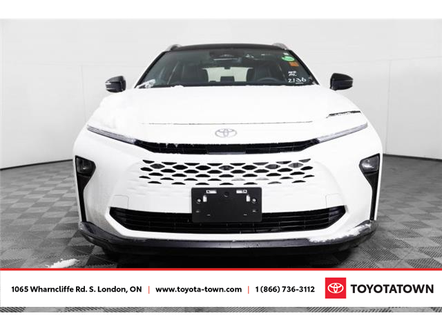 2026 Toyota Crown Signia Limited (Stk: L0243) in London - Image 2 of 34