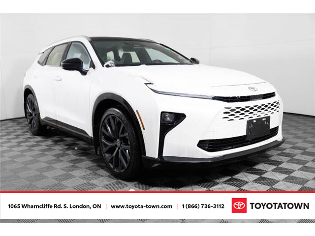 2026 Toyota Crown Signia Limited (Stk: L0243) in London - Image 3 of 34