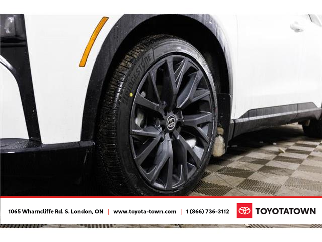 2026 Toyota Crown Signia Limited (Stk: L0243) in London - Image 12 of 34