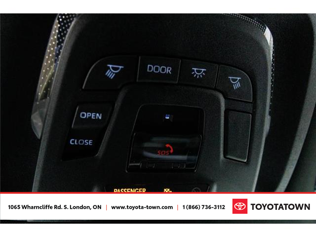 2026 Toyota Crown Signia Limited (Stk: L0243) in London - Image 25 of 34