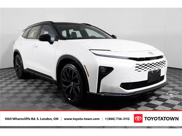 2026 Toyota Crown Signia Limited (Stk: L0239) in London - Image 3 of 34