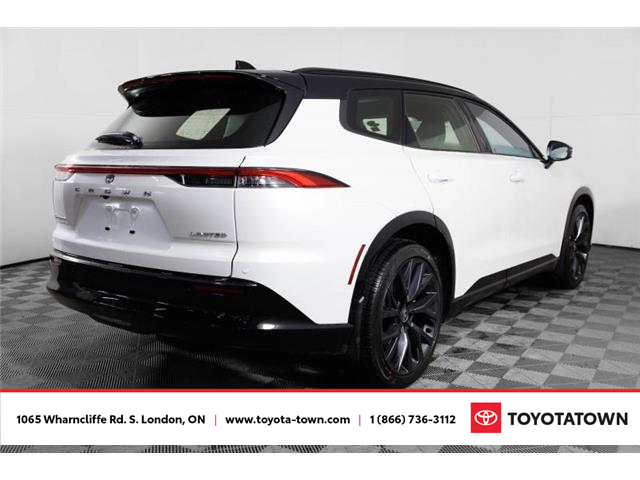 2026 Toyota Crown Signia Limited (Stk: L0239) in London - Image 6 of 34