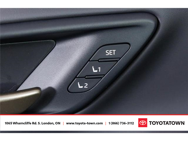 2026 Toyota Crown Signia Limited (Stk: L0239) in London - Image 14 of 34