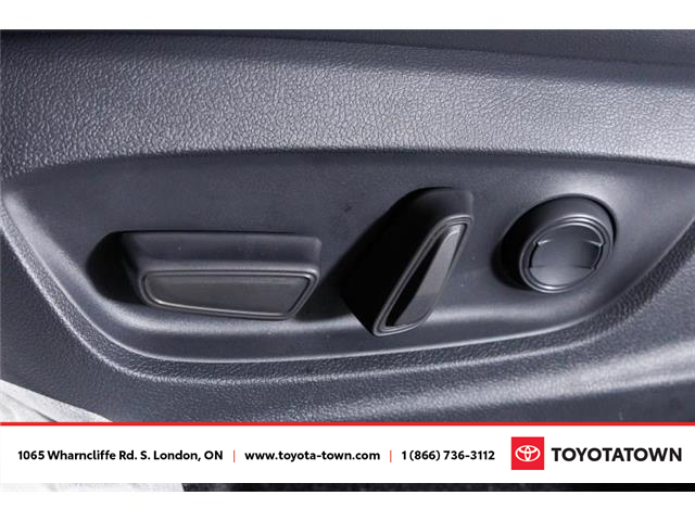 2026 Toyota Crown Signia Limited (Stk: L0239) in London - Image 15 of 34