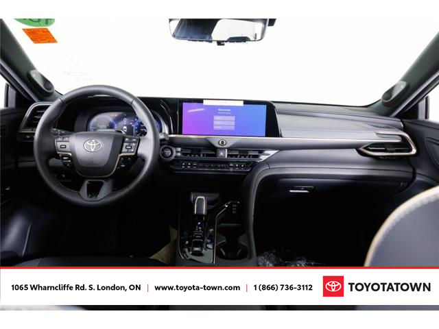 2026 Toyota Crown Signia Limited (Stk: L0239) in London - Image 17 of 34