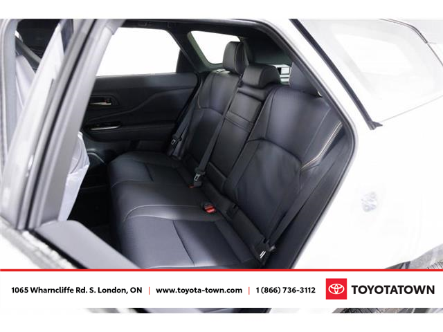2026 Toyota Crown Signia Limited (Stk: L0239) in London - Image 33 of 34