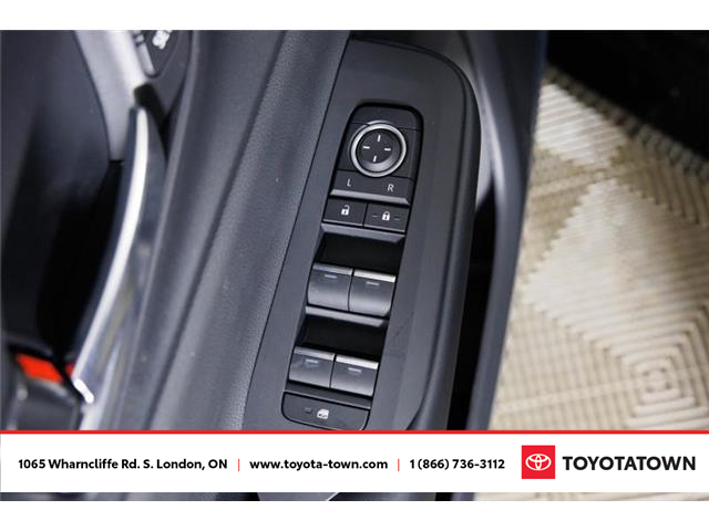 2026 Toyota Prius Plug-In Hybrid XSE Premium (Stk: L0261) in London - Image 13 of 34