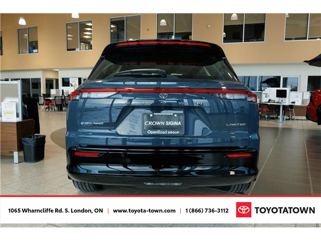 2026 Toyota Crown Signia Limited (Stk: L0248) in London - Image 5 of 31