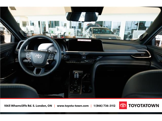 2026 Toyota Crown Signia Limited (Stk: L0248) in London - Image 17 of 31