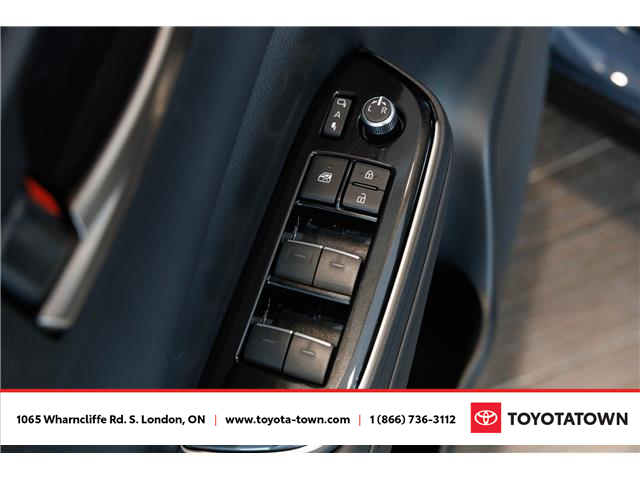 2026 Toyota Crown Signia Limited (Stk: L0248) in London - Image 14 of 31