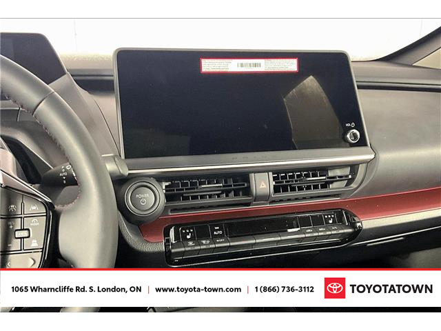 2026 Toyota Prius Plug-In Hybrid XSE (Stk: L0271) in London - Image 7 of 15