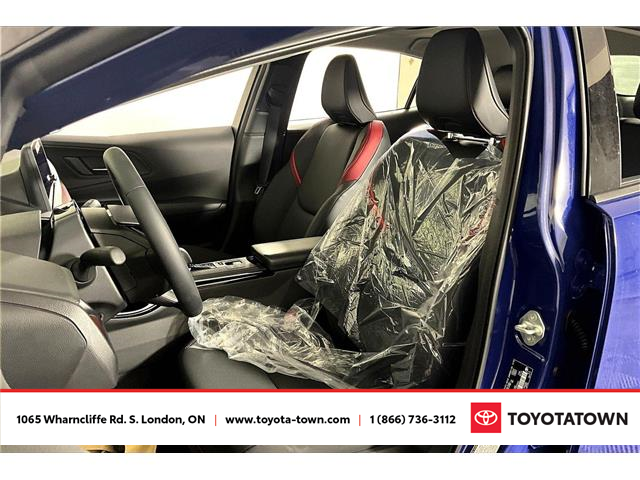 2026 Toyota Prius Plug-In Hybrid XSE (Stk: L0271) in London - Image 9 of 15