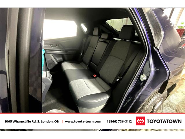 2026 Toyota bZ XLE (Stk: L0286) in London - Image 10 of 15