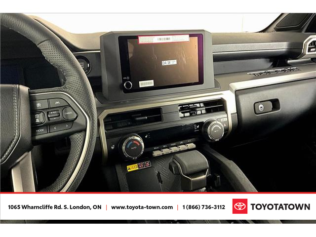 2026 Toyota Tacoma Base (Stk: L0301) in London - Image 7 of 15