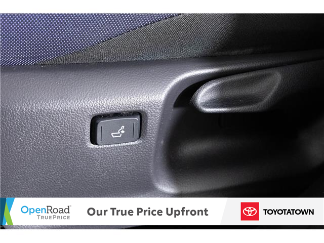 2021 Toyota C-HR XLE Premium (Stk: U13998) in London - Image 14 of 31