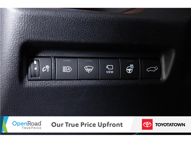 2020 Toyota RAV4 Hybrid Limited (Stk: U14012) in London - Image 17 of 37