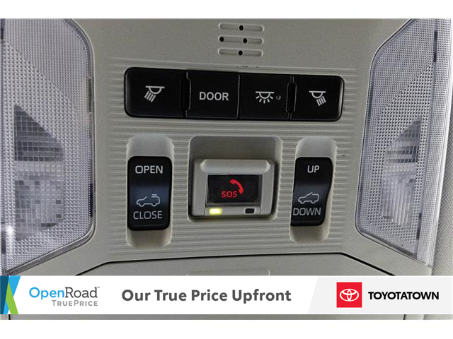 2020 Toyota RAV4 Hybrid Limited (Stk: U14012) in London - Image 27 of 37