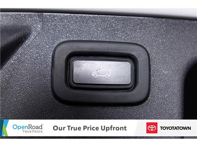 2020 Land Rover Discovery Sport R-Dynamic SE (Stk: L0113A) in London - Image 10 of 35