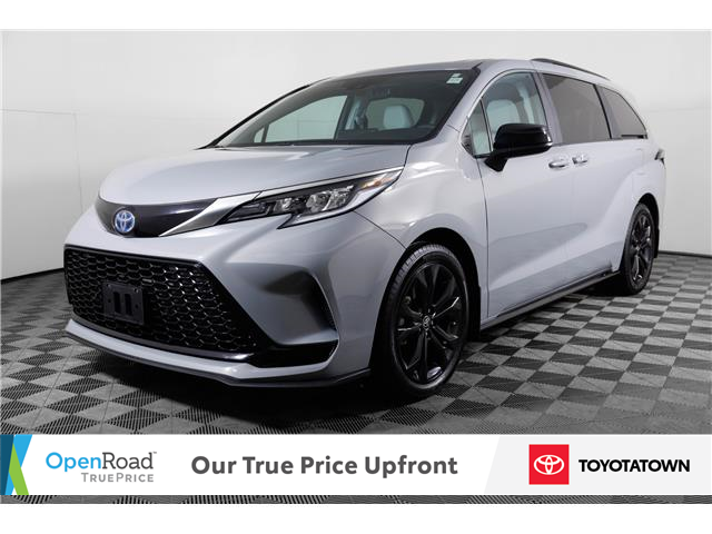 2024 Toyota Sienna XSE 7-Passenger (Stk: L0127A) in London - Image 1 of 35