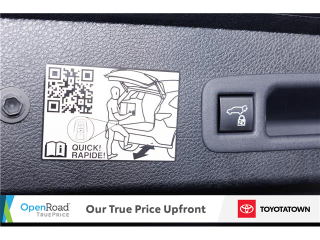 2024 Toyota Sienna XSE 7-Passenger (Stk: L0127A) in London - Image 10 of 35