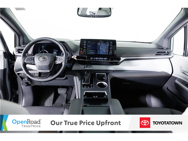 2024 Toyota Sienna XSE 7-Passenger (Stk: L0127A) in London - Image 18 of 35