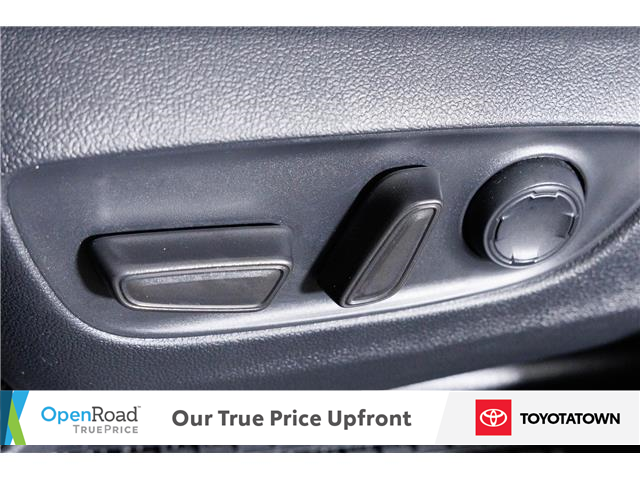 2024 Toyota Sienna XSE 7-Passenger (Stk: L0127A) in London - Image 15 of 35