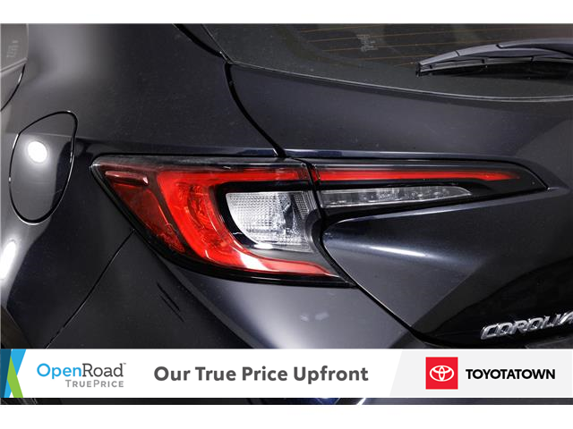 2023 Toyota Corolla Hatchback Base (Stk: U14006L) in London - Image 8 of 29