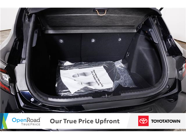 2023 Toyota Corolla Hatchback Base (Stk: U14006L) in London - Image 9 of 29